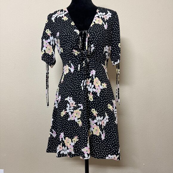 Topshop Dress Womens US 6 Black Floral Polka Dot Short Sleeve Fit Flare Bow Tie - Picture 1 of 16